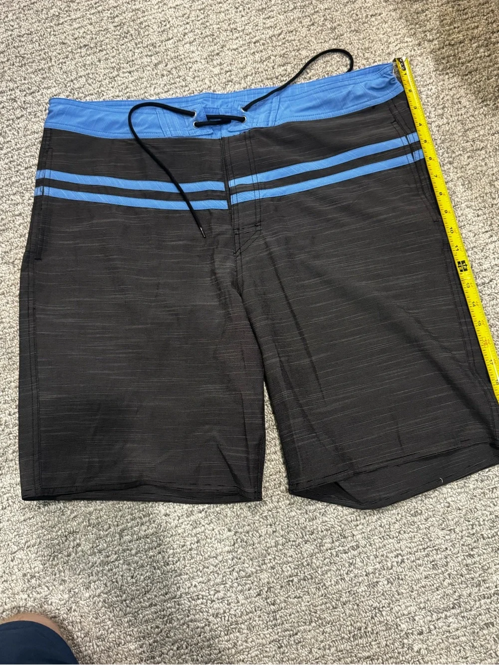 Men’s 6pc Swim Bundle L/XL/38 Caribbean Roundtree Malibu Sun Shirts